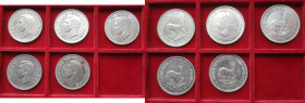 Lotti e Confezioni. Sud Africa. Lotto di 5 pezzi. 5 Shilling 1947 2 pz. 1948, 1951, 1952. Ag. Mediamente SPL. (4923)