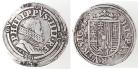 Zecche Italiane. Napoli. Filippo IV. 1621-1665. Carlino 1624. Ag. Mag. 30. Peso gr. 2,93. Diametro mm. 21,50. qSPL. Patina. RRR. (5322)