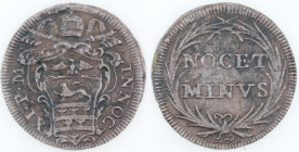 Zecche Italiane. Roma. Innocenzo XI. 1676-1689. Grosso. Ag. R/ NOCET MINVS In cartella. Munt. 185. MIR 2037/13. Peso gr. 1,00. Diametro mm. 19. BB.