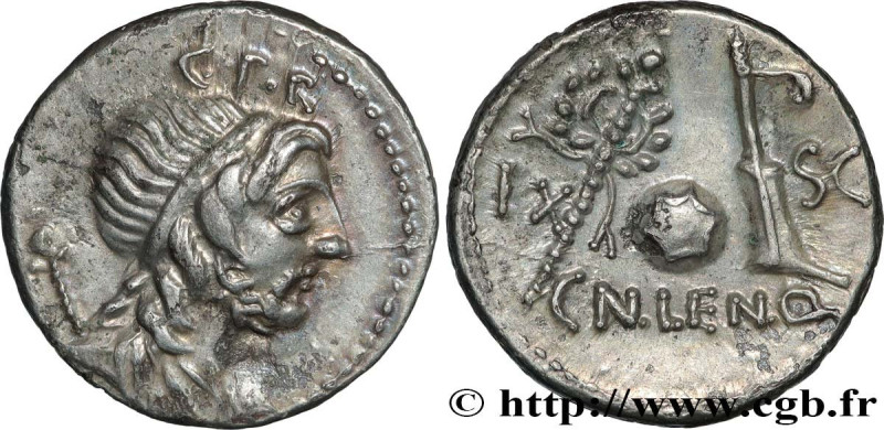 CORNELIA
Type : Denier 
Date : c. 76-75 AC. 
Mint name / Town : Espagne 
Metal :...