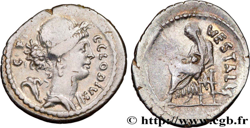 CLAUDIA
Type : Denier 
Date : 41 AC. 
Mint name / Town : Rome 
Metal : silver 
M...