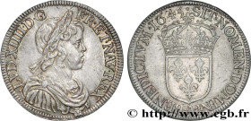 LOUIS XIV "THE SUN KING"
Type : Demi-écu à la mèche courte 
Date : 1645 
Mint name / Town : Paris, Monnaie du Louvre 
Quantity minted : 843631 
Metal ...