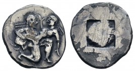 Griechen Thracia
Thassos AR Stater ca. 490 v.u.Z. Av.: Satyr kniet halbrechts und hält eine Nymphe um die Taille gefasst, Rv.: Quadratum incusum, kor...