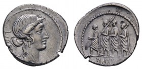 Römer Republik
Q. Servilius Caepio (M. Junius) Brutus, 54 v.u.Z. AR Denar 54 v.u.Z. Rom Av.: Libertasbüste nach rechts, Rv.: die Rückseite zeigt den ...