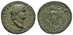 Römer Kaiserzeit
Nero, 54-68 Æ As 66 Lugdunum Av.: IMP NERO CAESAR AVG P MAX TR P P P, belorbeerte Büste nach rechts, Rv.: schreitende Victoria, etwa...