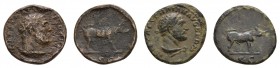 Römer Kaiserzeit
Trajanus, 98-117 Æ Quadrans Eber nach rechts, 2 Stück, 2.33 g und 2.86 g RIC 702 (2) C. 341 (2) ss