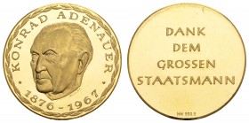 Gold-, Platin- und Palladiummedaillen Personenmedaillen
Adenauer 1967 Av.: Kopf halblinks, Rv.: DANK / DEM / GROSSEN / STAATSMANN, 999.9er 15.81 g. P...