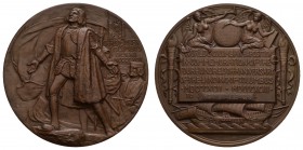 Sonstige Medaillen Übersee
USA 1892 Bronzemedaille, von Gaudens und Barber, auf die 400-Jahrfeier der Landung von Kolumbus in Amerika, Av.: Kolumbus ...