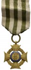 Deutschland (Alt-)deutsche Staaten (bis 1933) Auszeichnungen
Sachsen Erinnerungskreuz für 1870/71, an originalem Band, kaum getragener Zustand OEK 22...