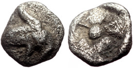 *Rare*
Ionia, Phokaia (ca 521-478 BC) AR Tetartemorion (Silver, 0.19g, 6mm)
Obv: Head of griffin left
Rev: Incuse punch.
Ref: Cf. SNG Kayhan 514–6...