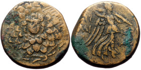 Pontos, Amisos (Temp. Mithradates VI Eupator, ca 105-85 BC) AE (Bronze, 6,57g, 20mm) 
Obv: Aegis with Gorgoneion in centre 
Rev: Nike advancing right,...