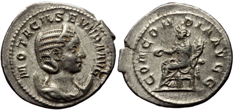 Otacilia Severa (244-249) AR Antoninianus (Silver, 24mm, 4.11g) 
Obv: M OTACIL S...