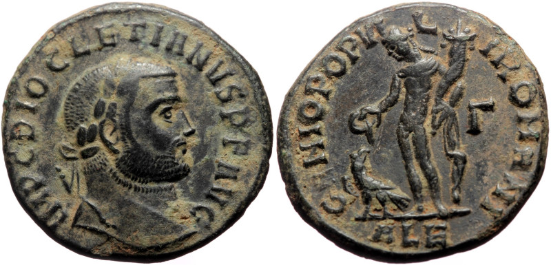 Diocletian (284-305) AE Follis (Bronze, 9.67g, 24mm) Alexandria, 295-296 
Obv: I...