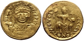 Justin II (565-578) AV Solidus (Gold, 4.40g, 19mm) Constantinople, 567-578.
Obv: DN IVSTINIVS PP AVG, Bust facing
Rev: VICTORIA AGGG Γ, Constantinop...