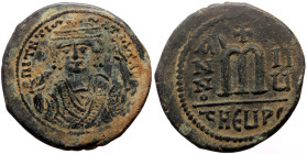 Tiberius II Constantine (578-582) AE Follis (Bronze, 11.86g, 29mm) Theupolis (Antioch), 
Obv: δ m TIb CONS-TAN P P AVG (grabled), crowned bust, facing...