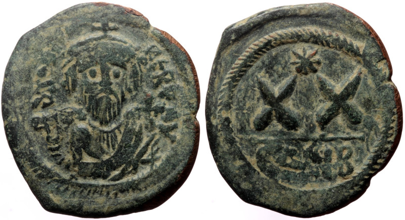 Phocas (602-610) AE Half Follis (Bronze, 24mm, 5.62 gr) Constantinople.
Obv: D N...