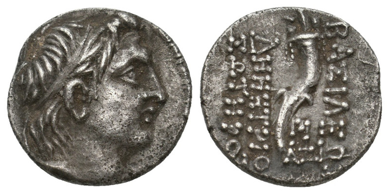 SELEUKID KINGDOM. Demetrios I Soter (162-150 BC). Drachm.
4.12 Gr. 16.7 mm.