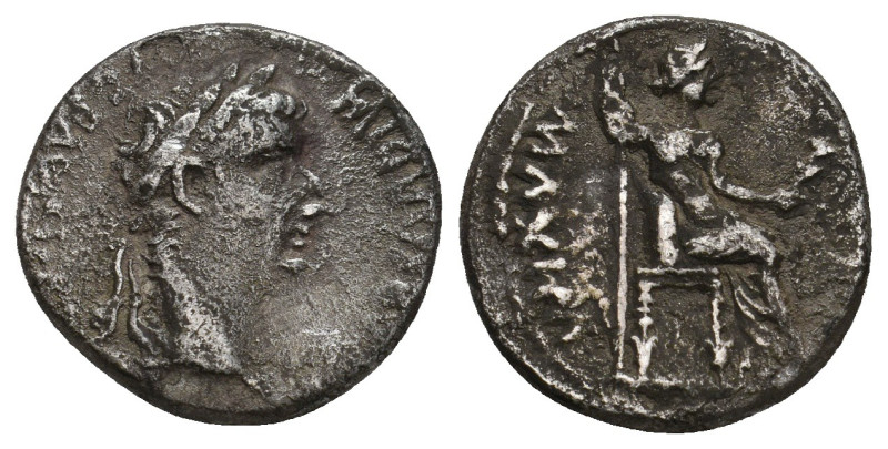 TIBERIUS (14-37). Denarius. "Tribute Penny" type. Lugdunum.
3.39 Gr. 17 mm.