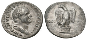 VESPASIAN (69-79). Denarius. Rome.
3.2 Gr. 20.5 mm.