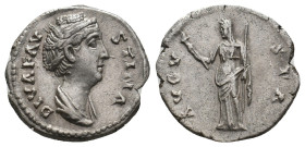 DIVA FAUSTINA I (Died 140/1). Denarius. Rome.
3.19 Gr. 18.2 mm.