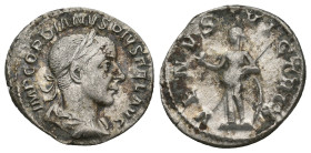 GORDIAN III (238-244). Denarius.
2.95 Gr. 20 mm.