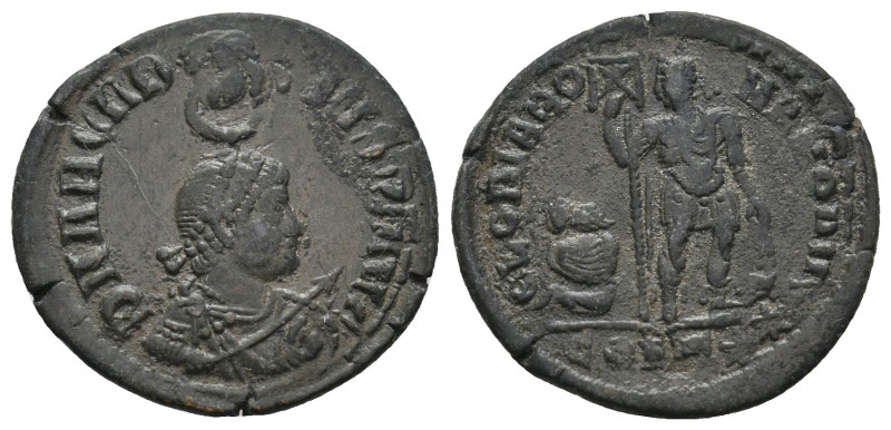 ARCADIUS (383-408). Ae.
4.91 Gr. 24.7 mm.