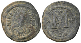 ANASTASIUS I (491-518). Follis. Constantinople.
17.44 Gr. 36 mm.