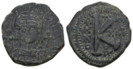 JUSTINIAN I (527-565). Half Follis.
9.81 Gr. 26.7 mm.