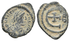 JUSTINIAN I (527-565). Pentanummium.
1.96 Gr. 17.6 mm.