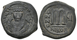 TIBERIUS II CONSTANTINE (578-582). Follis.
12.86 Gr. 31.9 mm.