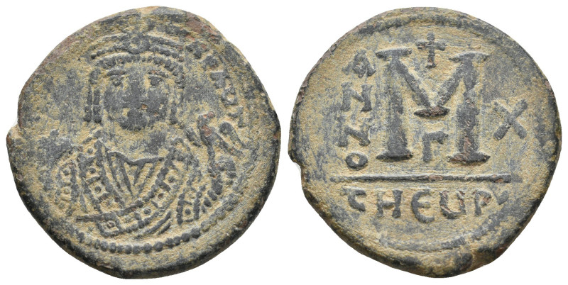 TIBERIUS II CONSTANTINE (578-582). Follis.
12.69 Gr. 28.5 mm.