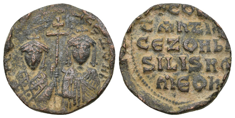 Constantine VII and Romanus I. with Zoe. Nummus. Constantinople, AD 914-919.
5....