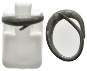 ANCIENT ROMAN SILVER EARRING (1ST-3TH CENTURY AD) .
2.66 Gr.
