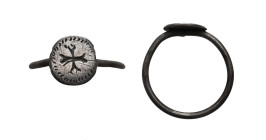 ANCIENT ROMAN SILVER RING (1ST-5TH CENTURY AD.)
2.25 Gr.