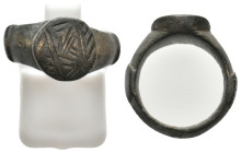 ANCIENT ROMAN BRONZE RING (1ST-5TH CENTURY AD.)
6.31 Gr.