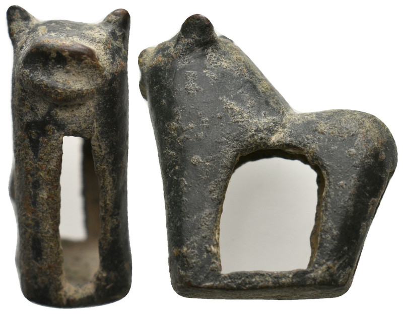 ANCIENT ROMAN BRONZE FIGURINE.
18.94 Gr. 40.5 mm.