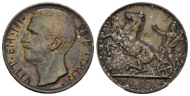 Regno d'Italia. Vittorio Emanuele III (1900-1943). 10 lire 1927 **due rosette "Biga". Gig. 56a. Patinata. qFDC