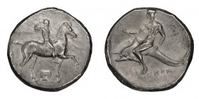 Calabria, Tarentum. Stater; Calabria, Tarentum; c. 325-281 BC, Stater, 7.90g. Fischer-Bossert-975, Vlasto-657. Obv: Naked horseman r., crowning himsel...