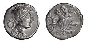 T. Cloelius. Denarius; T. Cloelius; 128 BC, Denarius, 3.89g. Cr-260/1, Syd-516, RSC Cloulia-1. Obv: Head of Roma r., wreath behind, ROMA below. Rx: Vi...