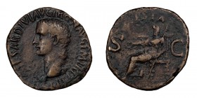 Caligula. 40-as; Caligula; 37-41 AD, Rome, 40-1 AD, As, 10.86g. BM-73, Paris-121, C-29, RIC-54 (R ). Obv: [C C]AESAR DIVI AVG PRON AVG P M TR P IIII P...