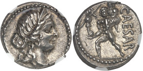 RÉPUBLIQUE ROMAINE - ROMAN REPUBLIC
Jules César (60-44 av. J.-C.). Denier ND (47-46 av. J.-C.), Afrique du Nord.
Av. Tête diadémée de Vénus à droite. ...