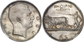 ALBANIE - ALBANIA
Ahmed Zogu, président (1925-1928). 5 franga ari, sans étoile 1926, R, Rome.
Av. AMET ZOGU. Tête nue à droite. 
Rv. SHQIPNI ALBANIA /...
