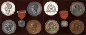 ESPAGNE - SPAIN
Alphonse XIII (1886-1931). Coffret de 4 médailles et d’une décoration, jurement de la Constitution par le Roi, par B. Maura 1902, Madr...