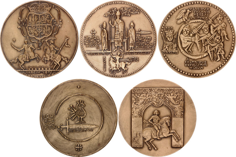 Poland Lot of 5 Table Medals 20th - Century (ND)

Various Motives; Approximate...