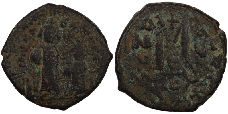 Byzantine Empire. undefined. (6.-9. Century AD). Æ Follis. (27mm, 8,74g). Consta...