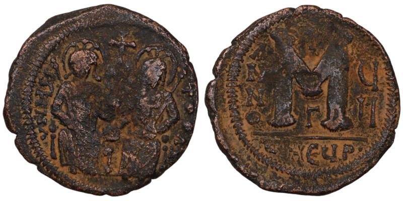 Justin II. and Sophia. (565-578 AD). Follis. (33mm, 11,71g). Theoupolis. Obv: Ju...