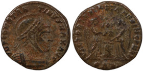 Constantinus I. (307-337 AD). Follis. (17mm, 2,62g) Obv: CONSTANTINVS AVG. helmeted bust of Constantinus holding spear right. Rev: VICTORIAE LAETAE PR...