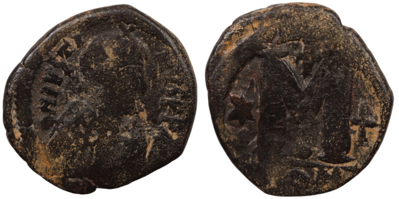 Justin I. (518-527 AD) Æ Follis. (31mm, 16,35g) Constantinople. Obv: D N IVSTINV...