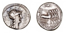 Manlia
Denario. AR. (82 a.C.). A/Cabeza de Roma a der., delante L· MANLI, detrás PRO. Q. R/Sila en cuadriga a der., coronado por Victoria, en exergo ...
