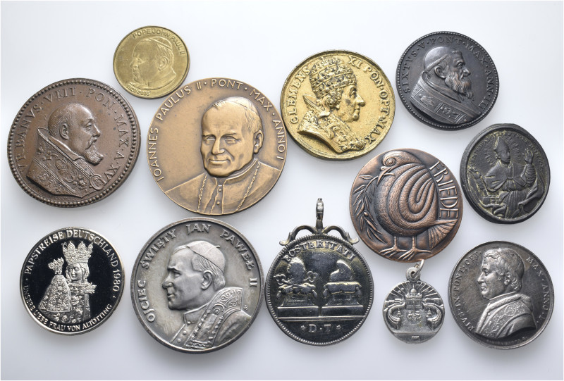 A lot of 12 silver, bronze and copper-nickel medals. All: Vatican. Papal medals....